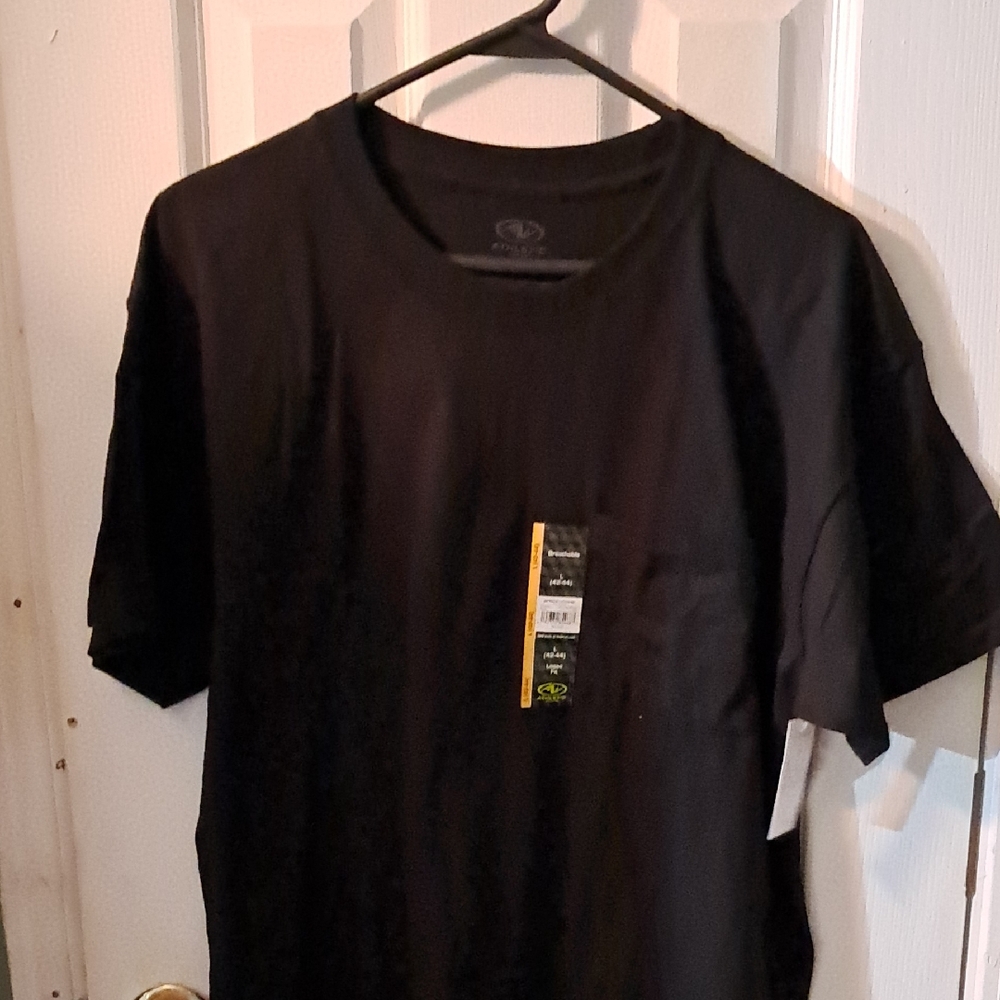 Athletic Black Men's T-Shirt